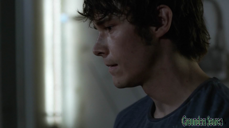 The 100 Season Three Episode Eight Terms and Conditions-1117
