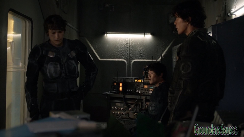 The 100 Season Three Episode Eight Terms and Conditions-1108
