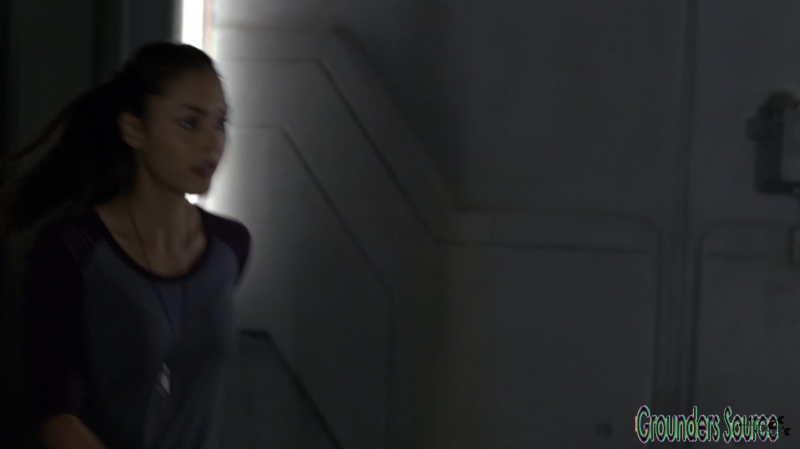 The 100 Season Three Episode Eight Terms and Conditions-1078
