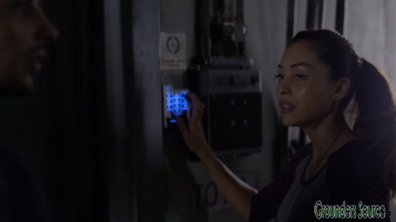 The 100 Season Three Episode Eight Terms and Conditions-1076
