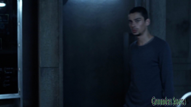 The 100 Season Three Episode Eight Terms and Conditions-1016
