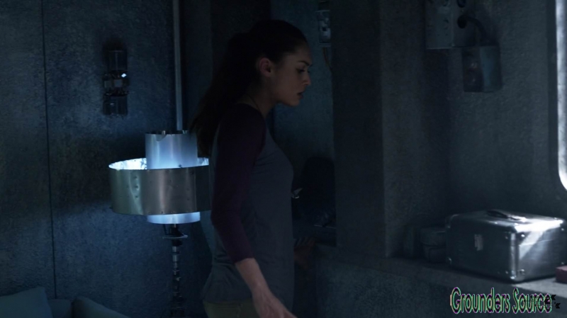 The 100 Season Three Episode Eight Terms and Conditions-999
