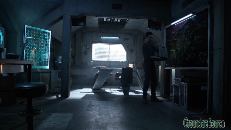The 100 Season Three Episode Eight Terms and Conditions-993
