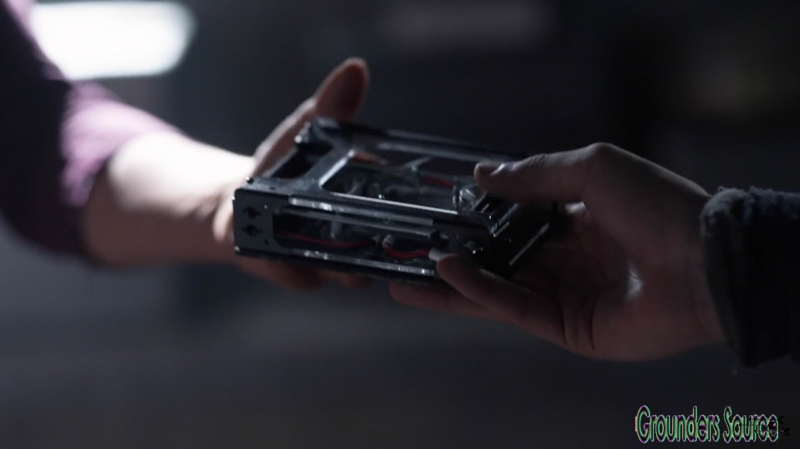 The 100 Season Three Episode Eight Terms and Conditions-918
