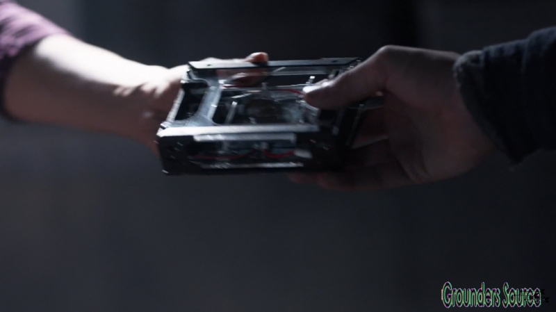 The 100 Season Three Episode Eight Terms and Conditions-905
