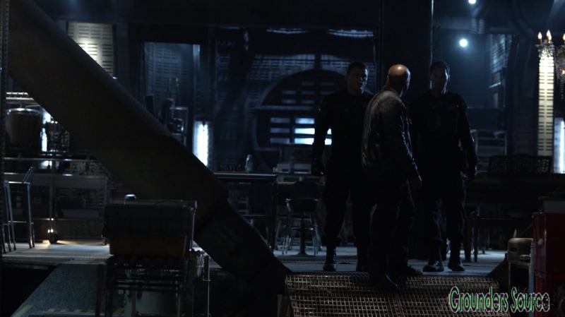 The 100 Season Three Episode Eight Terms and Conditions-855
