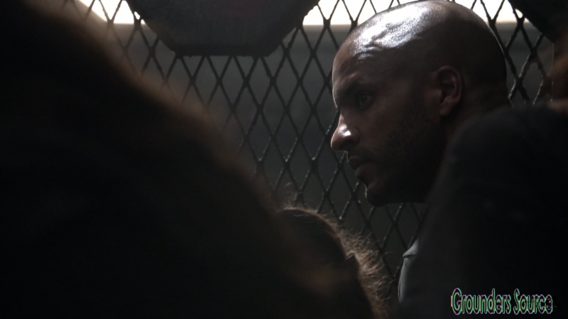 The 100 Season Three Episode Eight Terms and Conditions-825
