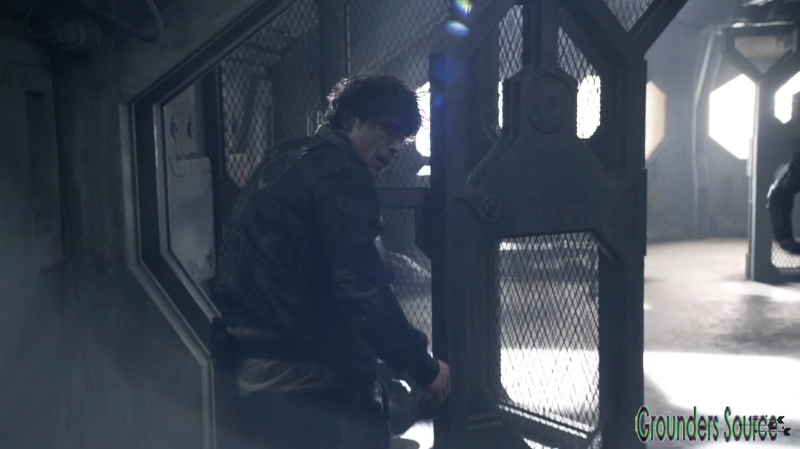 The 100 Season Three Episode Eight Terms and Conditions-605
