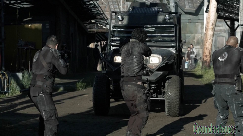 The 100 Season Three Episode Eight Terms and Conditions-575
