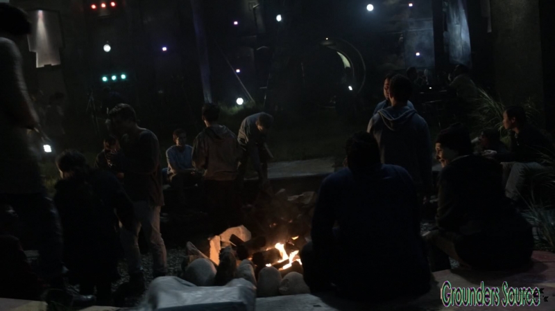 The 100 Season Three Episode Eight Terms and Conditions-529
