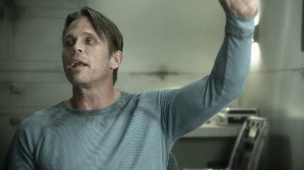 The Earth Kills Season One Episode Three-2474
