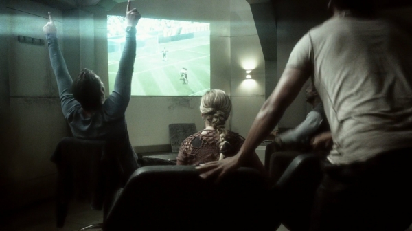 The Earth Kills Season One Episode Three-2469
