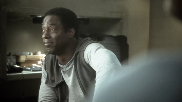 The Earth Kills Season One Episode Three-2450

