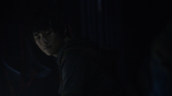 The Earth Kills Season One Episode Three-2405
