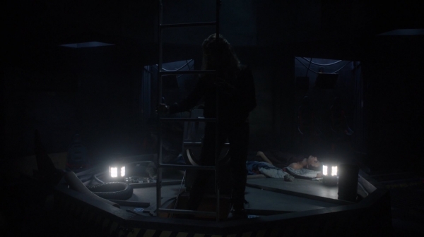 The Earth Kills Season One Episode Three-2398
