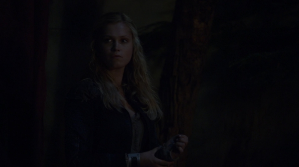 The Earth Kills Season One Episode Three-2385
