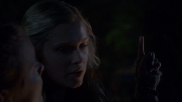 The Earth Kills Season One Episode Three-2292
