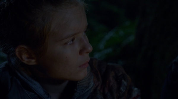 The Earth Kills Season One Episode Three-2271
