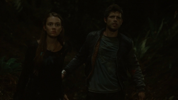 The Earth Kills Season One Episode Three-2198
