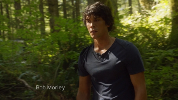 The Earth Kills Season One Episode Three-2161
