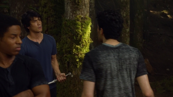 The Earth Kills Season One Episode Three-2154
