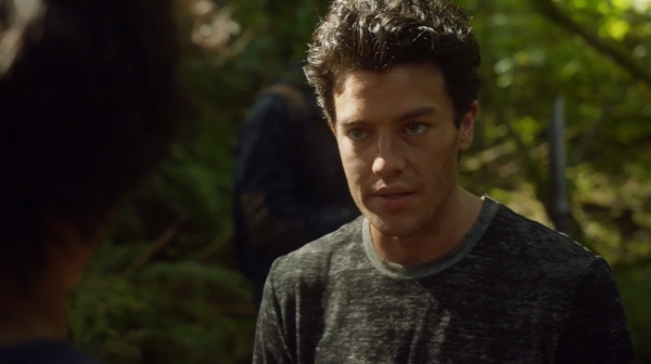 The Earth Kills Season One Episode Three-2150
