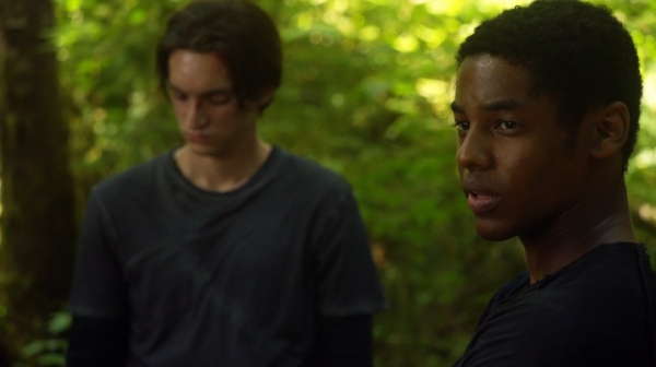 The Earth Kills Season One Episode Three-2147
