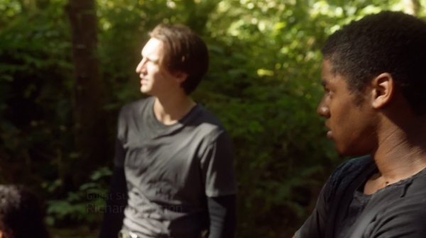 The Earth Kills Season One Episode Three-2141
