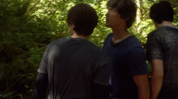 The Earth Kills Season One Episode Three-2140
