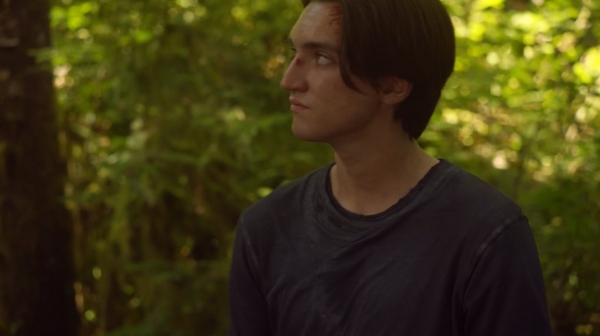 The Earth Kills Season One Episode Three-2127
