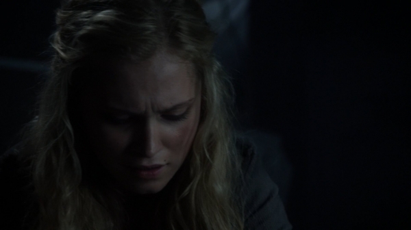 The Earth Kills Season One Episode Three-2111
