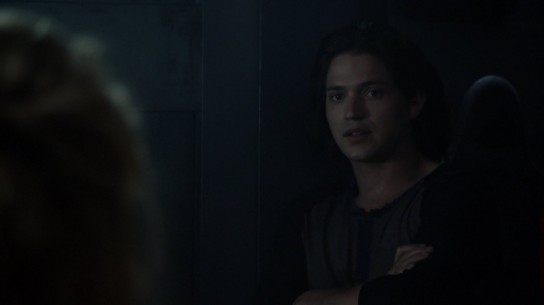 The Earth Kills Season One Episode Three-2109
