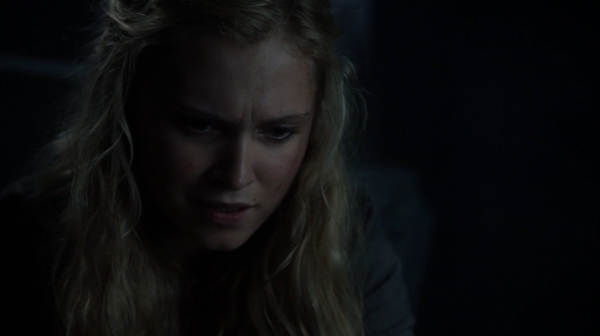 The Earth Kills Season One Episode Three-2106

