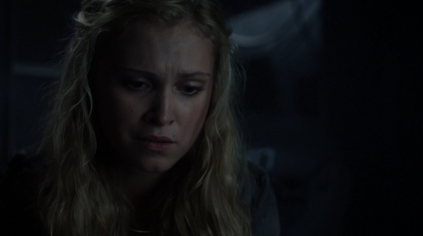 The Earth Kills Season One Episode Three-2094
