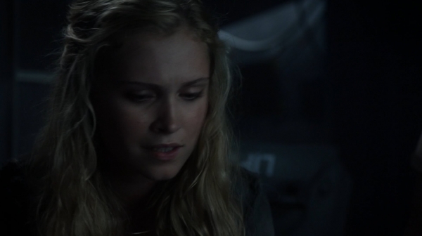 The Earth Kills Season One Episode Three-2089
