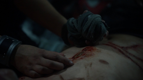 The Earth Kills Season One Episode Three-2085
