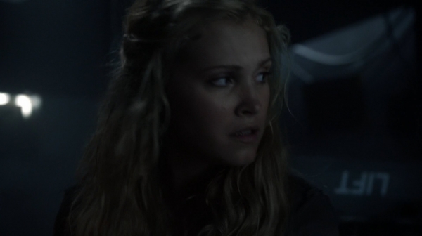 The Earth Kills Season One Episode Three-2075
