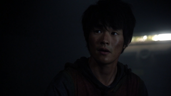 The Earth Kills Season One Episode Three-2070
