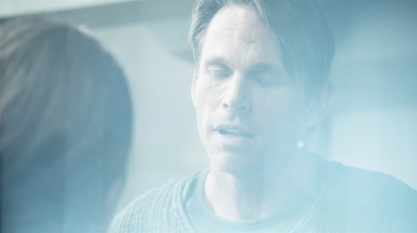 The Earth Kills Season One Episode Three-1867

