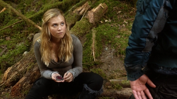 The Earth Kills Season One Episode Three-1817
