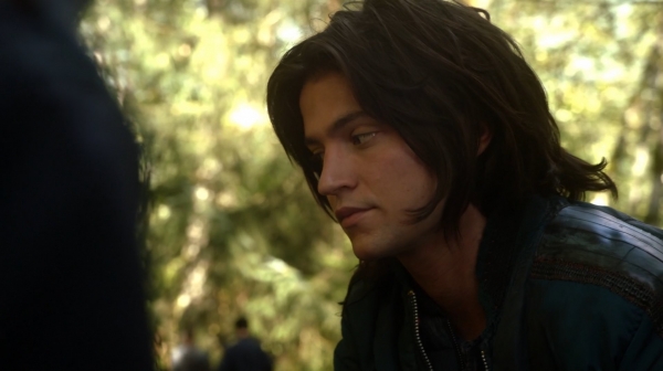 The Earth Kills Season One Episode Three-1788
