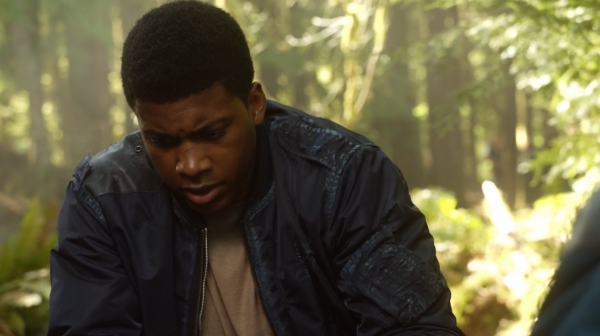 The Earth Kills Season One Episode Three-1778
