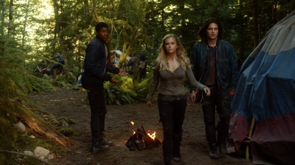 The Earth Kills Season One Episode Three-1772
