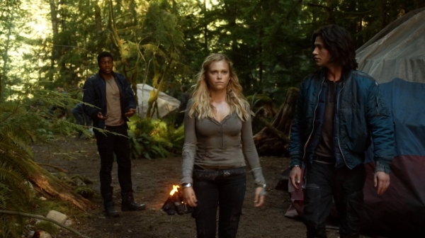 The Earth Kills Season One Episode Three-1770
