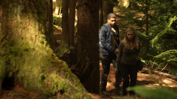 The Earth Kills Season One Episode Three-1764
