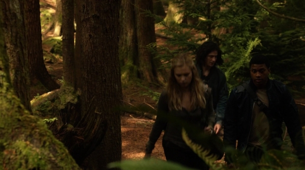 The Earth Kills Season One Episode Three-1758
