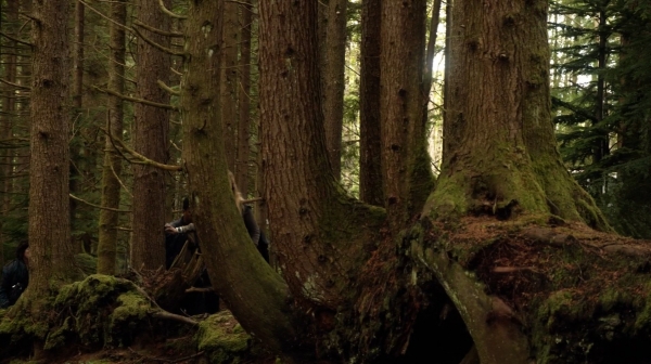 The Earth Kills Season One Episode Three-1755
