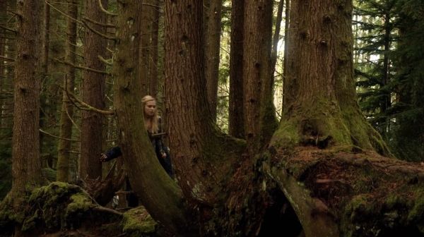The Earth Kills Season One Episode Three-1754
