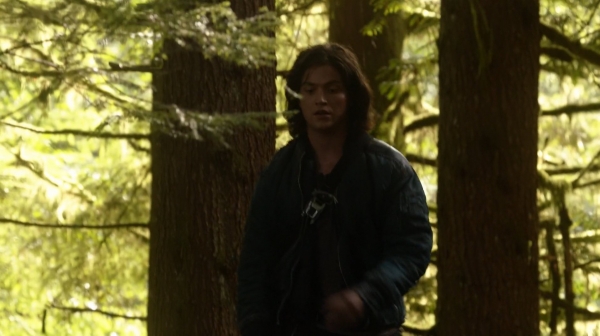 The Earth Kills Season One Episode Three-1741
