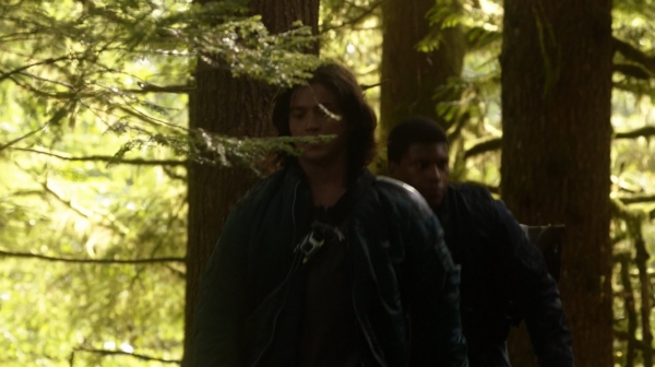 The Earth Kills Season One Episode Three-1740
